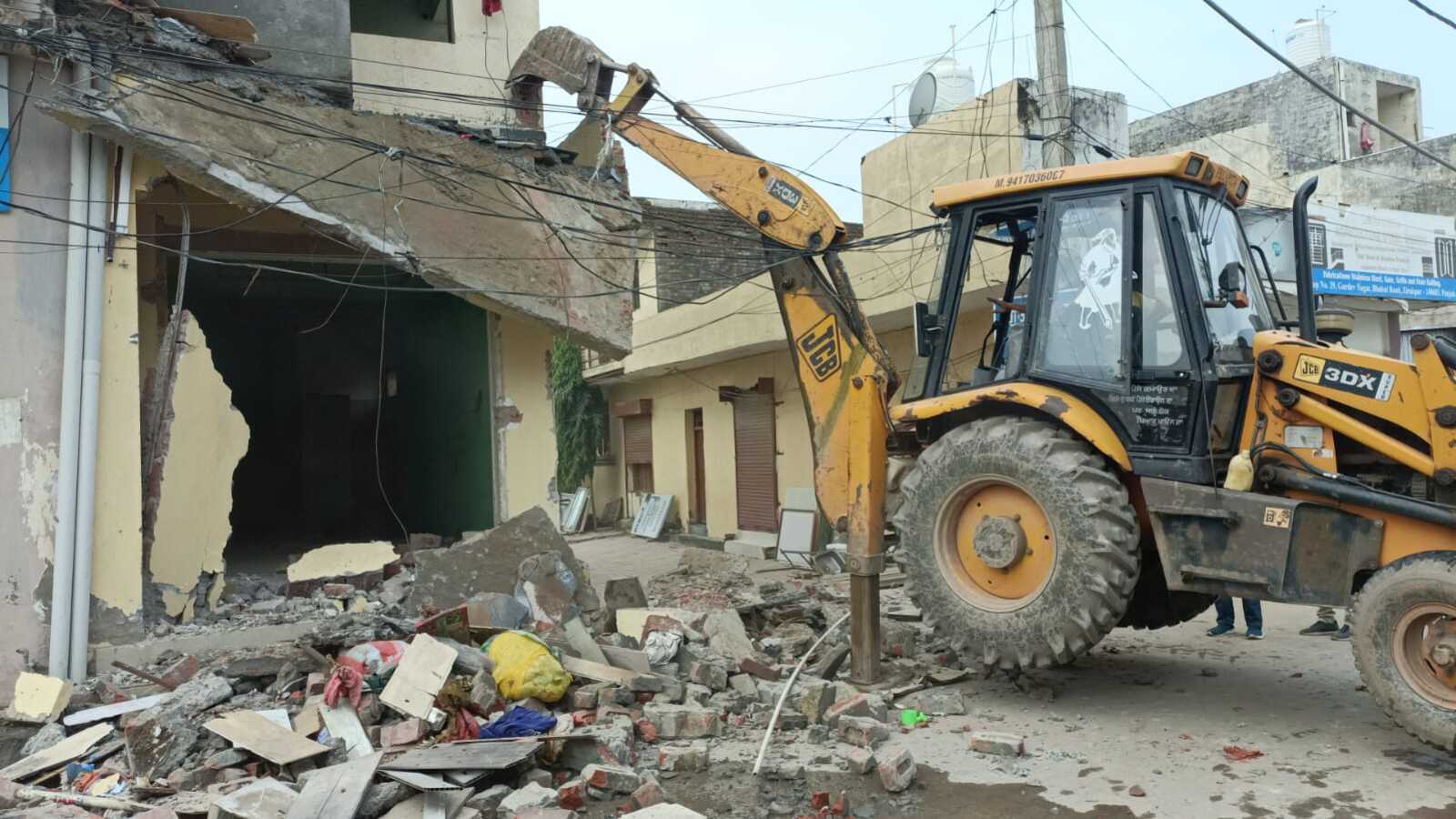 HC orders early removal of structures within 100 m of Chandigarh airport - Vimarsana News