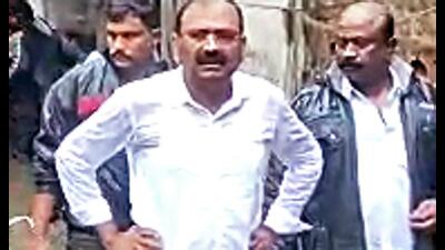 Andhra PradesH: The opposition parties in Andhra Pradesh criticised the appointment of Karunakar Reddy Bhumana as the new chairman of TTD, alleging that he had Christian leanings. (ANI) Andhra PradesH: The opposition parties in Andhra Pradesh criticised the appointment of Karunakar Reddy Bhumana as the new chairman of TTD, alleging that he had Christian leanings. (ANI)