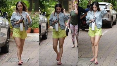 Malaika Arora's gym wear choices have always been the talk of the town. The star has shown looking glam even when you are sweating at the gym is quite easy thanks to her several gym-ready or athleisure fits. Today, the paparazzi clicked her outside her yoga studio in Mumbai. She looked glam as always while flaunting her post-workout glow. (HT Photo/Varinder Chawla, Instagram) Malaika Arora's gym wear choices have always been the talk of the town. The star has shown looking glam even when you are sweating at the gym is quite easy thanks to her several gym-ready or athleisure fits. Today, the paparazzi clicked her outside her yoga studio in Mumbai. She looked glam as always while flaunting her post-workout glow. (HT Photo/Varinder Chawla, Instagram)