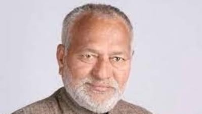 UP BJP leader Mahesh Baghel revived at his home in Agra after his family members thought he was dead. (Twitter) UP BJP leader Mahesh Baghel revived at his home in Agra after his family members thought he was dead. (Twitter)