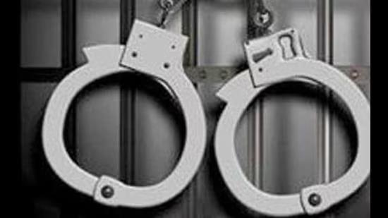 Consequent upon the arrest of the two fraudsters, Jammu crime branch arrested seven absconders in the last eight weeks. (Getty image)