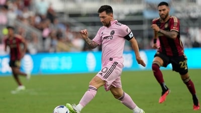 Inter Miami forward Lionel Messi (10) runs with the ball (AP) Inter Miami forward Lionel Messi (10) runs with the ball (AP)