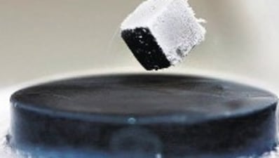 A true superconductor would have levitated on a magnet (above); CSIR-NPL scientists found this property lacking in the newly described material. Oak Ridge National Library via US DoE