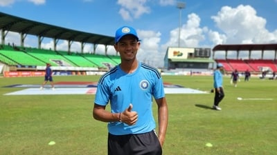 Yashasvi Jaiswal makes T20I debut Yashasvi Jaiswal makes T20I debut
