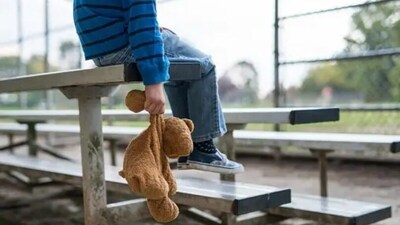 Insecure attachment style often grows from childhood. This has a significant impact on adult relationships in later stages of life. We try to push people away and confuse them in insecure attachment style. "If you have insecure attachment patterns, you’re not alone. Me too. I hope to normalize this conversation and help people to understand their patterns. And why relationships can feel so confusing/overwhelming/scary," wrote psychologist Nicole LePera as she explained how insecure attachment is created in childhood. (Unsplash) Insecure attachment style often grows from childhood. This has a significant impact on adult relationships in later stages of life. We try to push people away and confuse them in insecure attachment style. "If you have insecure attachment patterns, you’re not alone. Me too. I hope to normalize this conversation and help people to understand their patterns. And why relationships can feel so confusing/overwhelming/scary," wrote psychologist Nicole LePera as she explained how insecure attachment is created in childhood. (Unsplash)