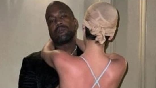 Kanye West and Bianca Censori put up a cheeky display.