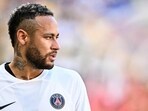 Paris Saint-Germain's Neymar prepares to take a corner during a friendly football match against Jeonbuk Hyundai Motors Paris Saint-Germain's Neymar prepares to take a corner during a friendly football match against Jeonbuk Hyundai Motors