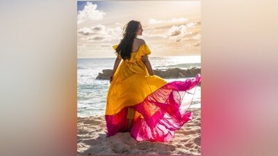 Sonakshi shared the pictures with the caption, "Palat." The post garnered several likes and comments from netizens. Preity Zinta posted heart and fire emojis. Archana Puran Singh also posted heart emojis. A user called her "Sunshine Girl." Another commented, "Stunning." A fan wrote, "Beautiful as always." "Lovely photos," another comment read. (Instagram) Sonakshi shared the pictures with the caption, "Palat." The post garnered several likes and comments from netizens. Preity Zinta posted heart and fire emojis. Archana Puran Singh also posted heart emojis. A user called her "Sunshine Girl." Another commented, "Stunning." A fan wrote, "Beautiful as always." "Lovely photos," another comment read. (Instagram)