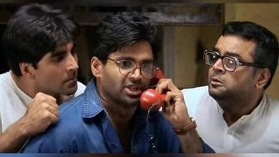 Akshay Kumar, Suniel Shetty and Paresh Rawal in a still from Hera Pheri 3. Akshay Kumar, Suniel Shetty and Paresh Rawal in a still from Hera Pheri 3.