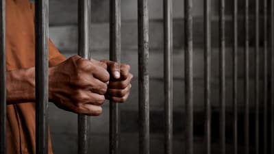 The man had befriended a 15-year-old minor girl and one day, on the pretext of dropping her off to school in his car, forced himself on her. (Shutterstock)