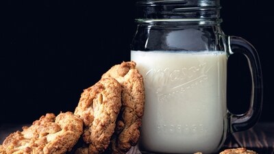 Avoid dairy and other foods high in calcium when you consume iron-rich foods as they compete with one another for absorption. (Unsplash) Avoid dairy and other foods high in calcium when you consume iron-rich foods as they compete with one another for absorption. (Unsplash)