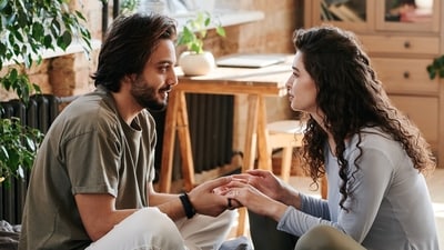 Ways we can respond when someone else is being reactive (Pexels) Ways we can respond when someone else is being reactive (Pexels)