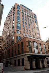 400 W. 12th St. $9M West Village condo that Mukesh Ambani just sold (Eilon Paz)