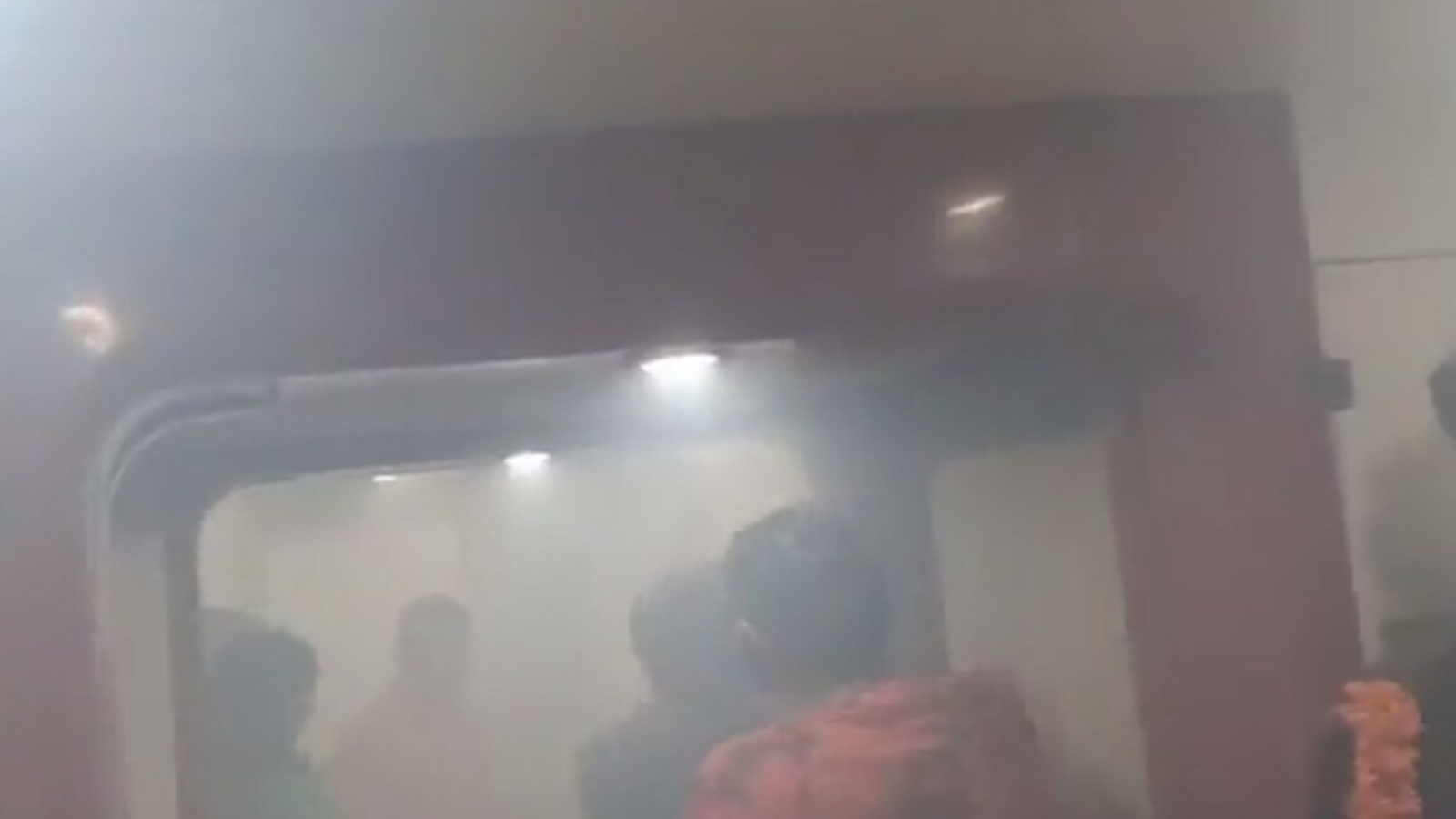 'Ticketless' passenger lights cigarette in Vande Bharat's toilet, triggers fire | Latest News India - Vimarsana News