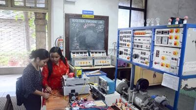 A total of 159 interns would get chance a to work with in the civil engineering. The civic body will be giving ₹12,000 to ₹15,000 per month internship to the students. (REPRESENTATIVE PHOTO) A total of 159 interns would get chance a to work with in the civil engineering. The civic body will be giving ₹12,000 to ₹15,000 per month internship to the students. (REPRESENTATIVE PHOTO)