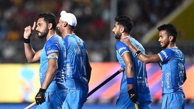 Pakistan dominated the first quarter but Harmanpreet Singh gave India towards the end of it by successfully converting a penalty corner. (AFP) Pakistan dominated the first quarter but Harmanpreet Singh gave India towards the end of it by successfully converting a penalty corner. (AFP)