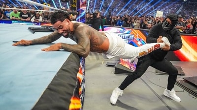 JImmy Uso (R) cost his brother Jey the WWE Undisputed Universal title. (WWE) JImmy Uso (R) cost his brother Jey the WWE Undisputed Universal title. (WWE)