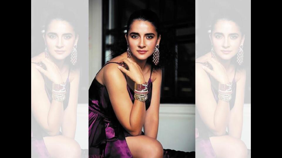 The actor talks about craving Asian food and ordering a small potli bag online.