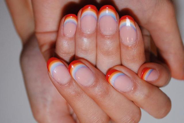 For a subtle take on the rainbow nails, apply the colours on the tips (Photo: Instagram) For a subtle take on the rainbow nails, apply the colours on the tips (Photo: Instagram)