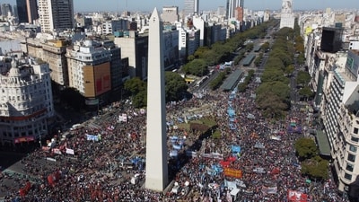 Aerial view of a protest at the Obelisk after the death of a man following clashes at a protest against Argentina's upcoming primary elections, in Buenos Aires on August 11, 2023. (AFP) Aerial view of a protest at the Obelisk after the death of a man following clashes at a protest against Argentina's upcoming primary elections, in Buenos Aires on August 11, 2023. (AFP)