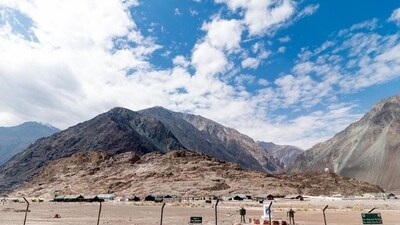 The border between India and China in Ladakh (RUCHUDA BOONPLIEN /Shutterstock) The border between India and China in Ladakh (RUCHUDA BOONPLIEN /Shutterstock)