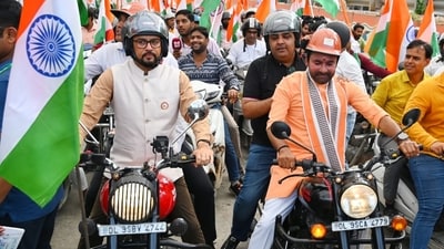 Union ministers Anurag Thakur and Kishan Reddy participated in the bike rally of the 'Har Ghar Tiranga' campaign. (Vipin Kumar/HT Photo) Union ministers Anurag Thakur and Kishan Reddy participated in the bike rally of the 'Har Ghar Tiranga' campaign. (Vipin Kumar/HT Photo)