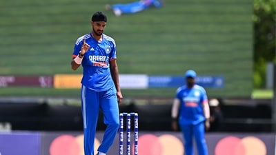 Arshdeep Singh was the highest wicket taker for India with three scalps, two of which came in the powerplay.&nbsp; (AFP)