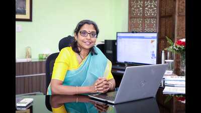 CSIR-CDRI director Radha Rangarajan. (HT Photo) CSIR-CDRI director Radha Rangarajan. (HT Photo)