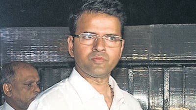 Mumbai, India - January 10, 2019: Union head Shashank Rao comes out from Mayor Bungalow after a meeting at Dadar in Mumbai, India, on Thursday, January 10, 2019. (Photo by Pratik Chorge/Hindustan Times) (Pratik Chorge/HT Photo) Mumbai, India - January 10, 2019: Union head Shashank Rao comes out from Mayor Bungalow after a meeting at Dadar in Mumbai, India, on Thursday, January 10, 2019. (Photo by Pratik Chorge/Hindustan Times) (Pratik Chorge/HT Photo)