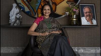 Rekha is now the protector of both her children’s and husband’s legacy. To secure that, she is testing waters by stepping into the office when “I am asked to”. Legacy is “ensuring that the kids learn about his thought and value system”. (Satish Bate/ HT Photo) Rekha is now the protector of both her children’s and husband’s legacy. To secure that, she is testing waters by stepping into the office when “I am asked to”. Legacy is “ensuring that the kids learn about his thought and value system”. (Satish Bate/ HT Photo)