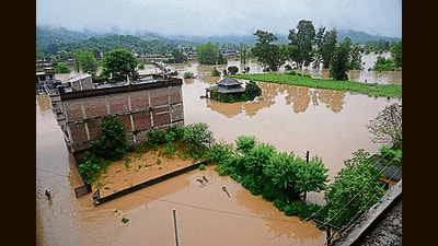 Waterloggeded Balh area of Mandi district after heavy rain on Saturday. (Birbal Sharma/HT) Waterloggeded Balh area of Mandi district after heavy rain on Saturday. (Birbal Sharma/HT)