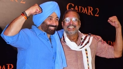 Sunny Deol poses with Nana Patekar at Gadar 2 premiere. Like Sunny, Nana Patekar also wore a kurta pyjama along with a stole.&nbsp; 