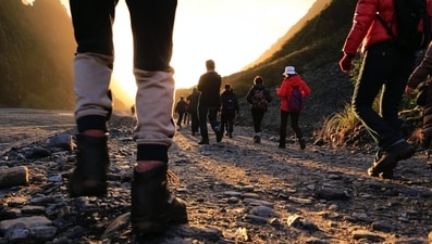 Walking between 6,000 and 10,000 steps per day reduced death risk for adults over 60 by about 42%, whereas walking between 7,000 and 13,000 steps per day reduced mortality risk for those under 60 by around 49%. (Unsplash) Walking between 6,000 and 10,000 steps per day reduced death risk for adults over 60 by about 42%, whereas walking between 7,000 and 13,000 steps per day reduced mortality risk for those under 60 by around 49%. (Unsplash)