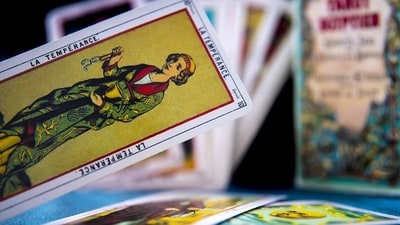 Weekly Tarot Card Readings: Tarot prediction for August 13 to August 19, 2023 (Unsplash)
