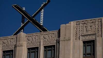 'X' logo is seen on the top of the headquarters of the messaging platform X, formerly known as Twitter, in downtown San Francisco, California, U.S., July 30, 2023.  REUTERS/Carlos Barria (REUTERS)
