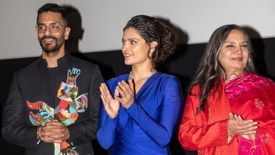 Ghoomer also stars Angad Bedi and Shabana Azmi in pivotal roles. The trailer showed Saiyami Kher's character losing her right hand in an accident and becoming a left-handed cricketer after a long struggle. Ghoomer also stars Angad Bedi and Shabana Azmi in pivotal roles. The trailer showed Saiyami Kher's character losing her right hand in an accident and becoming a left-handed cricketer after a long struggle. 