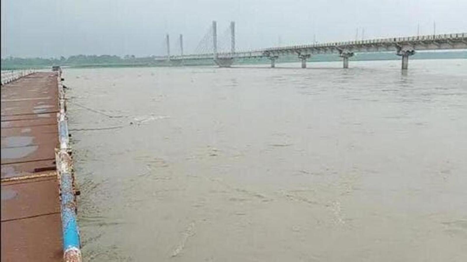 Flood alert in North Bihar after huge water discharge from Nepal - Vimarsana News