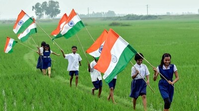 The 76th Independence Day is a milestone in some sense, because such anniversaries offer us a chance to appreciate the giant strides made by a nation the world had written off, while apprising ourselves of the challenges that lie ahead. (Mansur Mandal) The 76th Independence Day is a milestone in some sense, because such anniversaries offer us a chance to appreciate the giant strides made by a nation the world had written off, while apprising ourselves of the challenges that lie ahead. (Mansur Mandal)