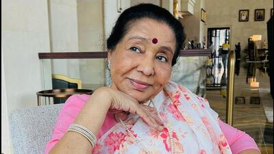 Asha Bhosle (Photo: Instagram/asha.bhosle)