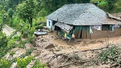 At least seven people were killed in a cloudburst at Jadon village of Kandaghat sub division in Himachal Pradesh's Solan on Monday morning. Two houses and a cowshed had been washed away in the incident. (Twitter/Sukhvinder Singh Sukhu) At least seven people were killed in a cloudburst at Jadon village of Kandaghat sub division in Himachal Pradesh's Solan on Monday morning. Two houses and a cowshed had been washed away in the incident. (Twitter/Sukhvinder Singh Sukhu)