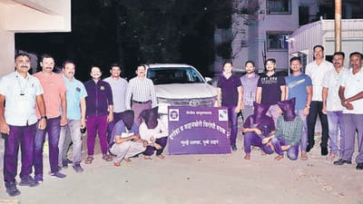Sleuths of crime branch and anti-robbery unit cracked the case with the help of CCTV camera footages in Loni Kand area. (HT PHOTO) Sleuths of crime branch and anti-robbery unit cracked the case with the help of CCTV camera footages in Loni Kand area. (HT PHOTO)