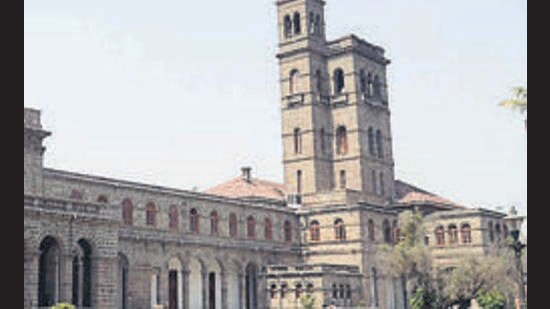 Officials claim that at least 1,200 schools and colleges have failed to establish such centres (HT FILE PHOTO)