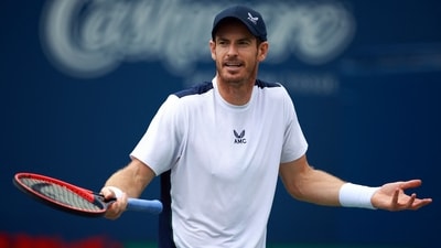 Andy Murray of Great Britain had admitted in Toronto that the injury is similar to that he incurred in Stuttgart final last year. (Getty Images via AFP) Andy Murray of Great Britain had admitted in Toronto that the injury is similar to that he incurred in Stuttgart final last year. (Getty Images via AFP)