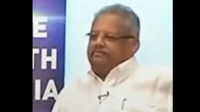 Snapshot of Rakesh Jhunjhunwala sharing about his role model. (Twitter/@Aditya Shah ) Snapshot of Rakesh Jhunjhunwala sharing about his role model. (Twitter/@Aditya Shah )