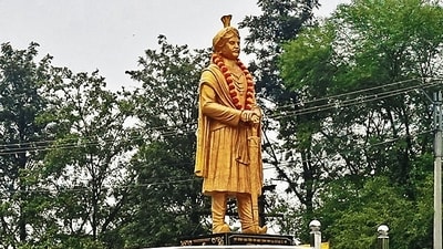 The inauguration of a statue of Gurjar Pratihar Raja Mihir Bhoj in Karnal was fraught with tension. (HT Photo) The inauguration of a statue of Gurjar Pratihar Raja Mihir Bhoj in Karnal was fraught with tension. (HT Photo)