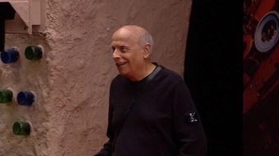 Mahesh Bhatt enters Bigg Boss OTT 2 Mahesh Bhatt enters Bigg Boss OTT 2