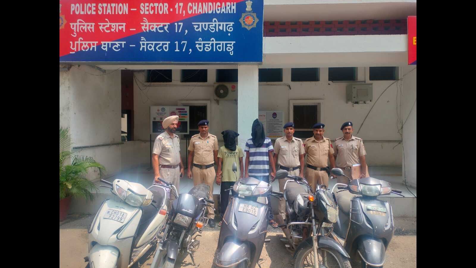 Chandigarh: Snatchers' arrest leads to recovery of six stolen two-wheelers - Vimarsana News