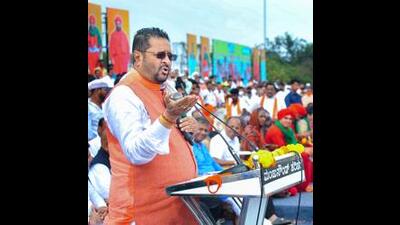 BJP MLA Basangouda Patil Yatnal (PTI) BJP MLA Basangouda Patil Yatnal (PTI)