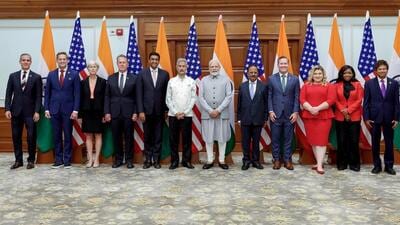 Prime Minister Narendra Modi poses for a group picture with the US Congressional delegation during a meeting, (Narendra Modi Twitter)