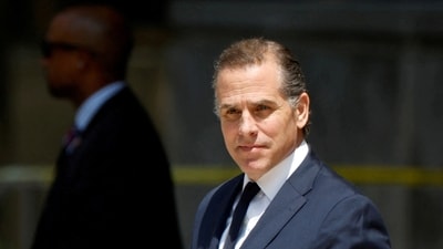 FILE PHOTO: Hunter Biden, son of U.S. President Joe Biden, departs federal court after a  plea hearing on two misdemeanor charges of willfully failing to pay income taxes in Wilmington, Delaware, U.S. July 26, 2023. REUTERS/Jonathan Ernst/File Photo (REUTERS)